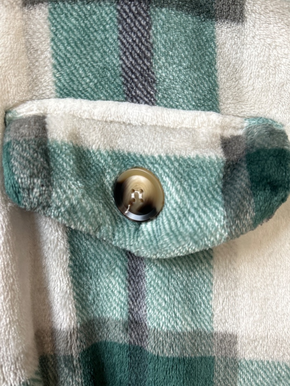 Plaid shacket - Picture 2 of 4